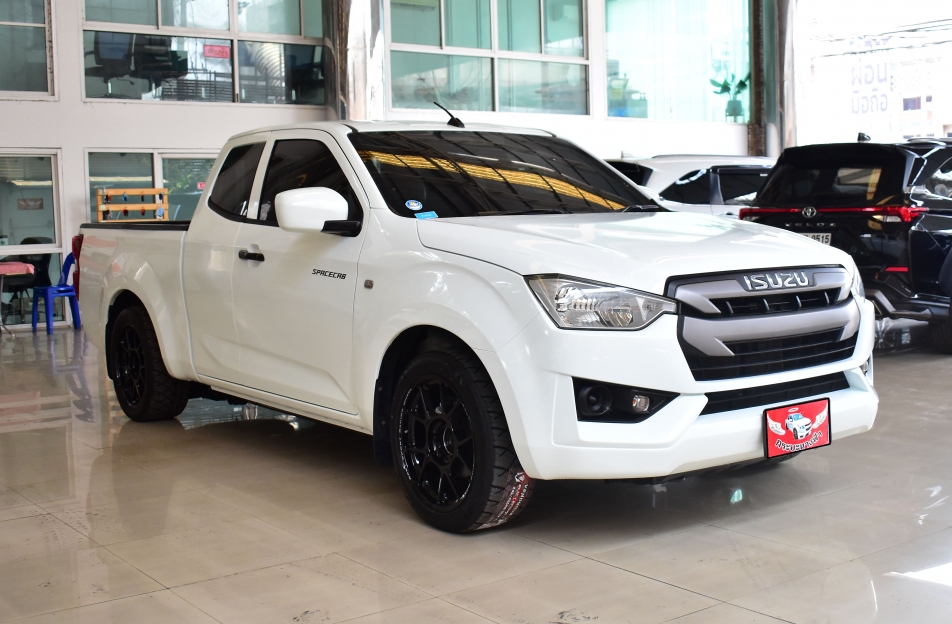 ISUZU All new Cab S