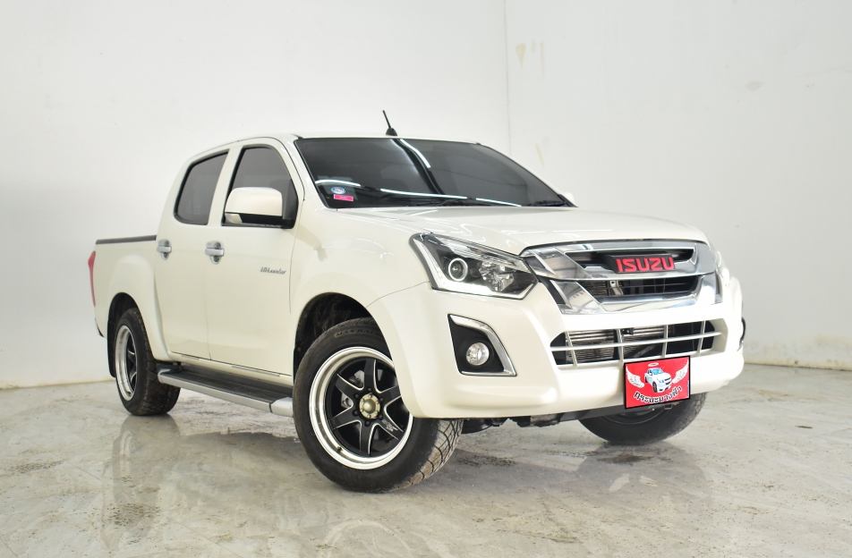 Isuzu Hilander 4Dr Z DVD